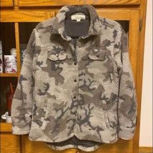 Fleece “Camo” Jacket, size Small, Vintage Havana, New with Tags